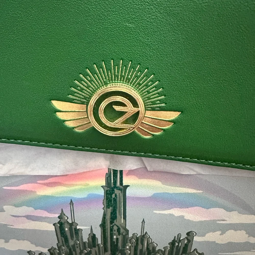 NWT Her Universe Wicked Movie Oz Scenic Crossbody Bag Elphaba Glinda Handbag - Picture 6 of 14